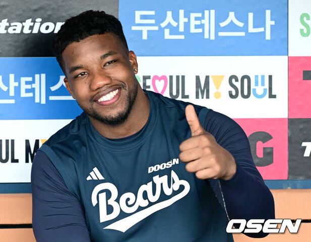 Doosan’s Yunior Severino the Latest to Join Foreign Player Carousel